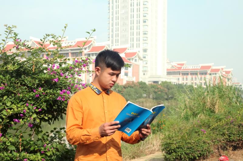 曾榆翔.jpg